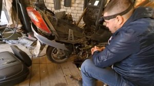 Suzuki skywave an400, ремонт муфты стартера( осторожно технический мат) строго + 21. Часть 3