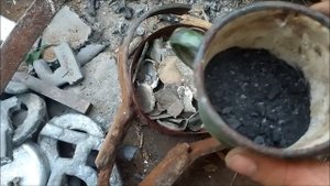 Плавка СПЛАВА ЦАМ , перерабатываю разный хлам , в СОКРОВИЩЕ , Отливаю чистые слитки , цинка