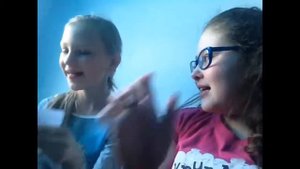 Вызов принят. Моется в одежде