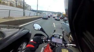 BMW F700GS: дорога на работу и московские пробки