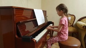 Фортепиано, 1-й год обучения, произведение В.Жакович Шуточные вариации