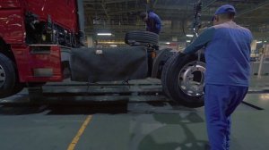 Сборка К5, установка колёс — автомобильный завод «КАМАЗа»