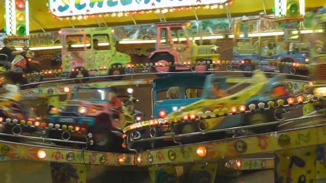 #Kids #видео_для_детей. Парк аттракционов в Дубае. An #amusement Park in Dubai смотреть онлайн