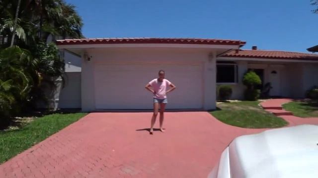 Bad Baby Уехали на Машине Родителей Bad Kids Driving Parents Car in Real Life Compilation смотреть онлайн