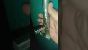 Простая защелка для откатных ворот