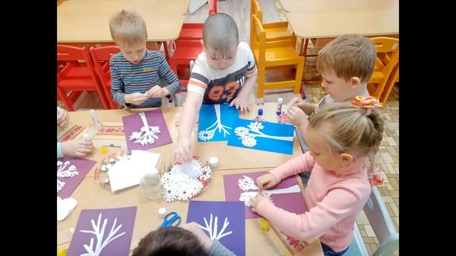 Зимние деревья / аппликация смотреть онлайн