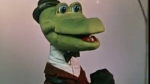 Голубой вагон на Японском песня крокоила Гены из мультфильма Чебурашка