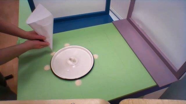 Декоративная мандала из подручных материалов (педагог дополнительного образования Евгения Кустова)