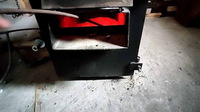 шахтный котел. 13 часов на одном ведре угля / burning time of one bucket of coal смотреть онлайн