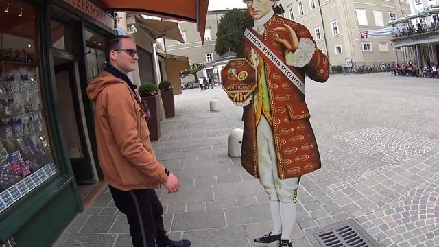 Зальцбург(Salzburg),Австрия.Наш маршрут от Дома Моцарта до Купальни для лошадей.Соборы и Площади
