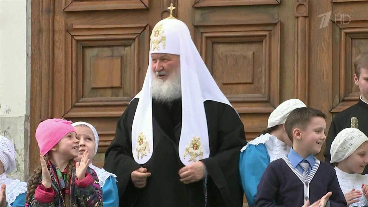 Православные христиане отмечают один из главных праздников религиозного календаря - Благовещение