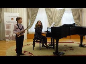 Христофориди Виталий, саксофон, 7 лет, соло. "Вальс" Майкапар С.