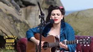 Ruby Macintosh - Lady Killer - Le Tour Ont Sofa