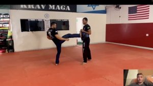 Krav maga mostrando golpes de capoeira - Capoeira serve como defesa pessoal?