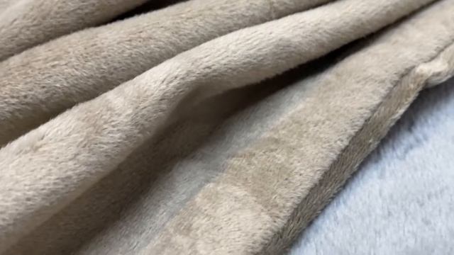 Комплект постельного белья Miss Mari "Велюр" (бежевый) смотреть онлайн