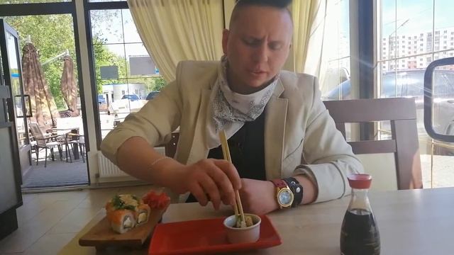 WOLF VS Суші смотреть онлайн