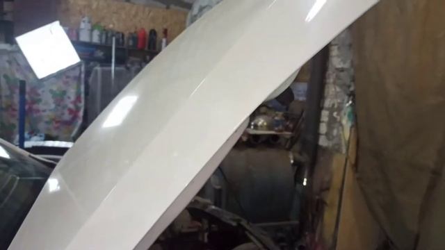 Дефектовка и снятие переднего бампера Фольдсваген Поло перед ремонтом смотреть онлайн