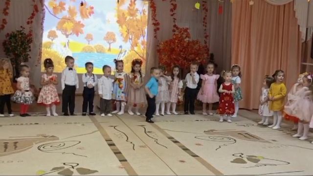 ПРАЗДНИК В САДИКЕ У ДОЧЕРИ . "ЗОЛОТАЯ ОСЕНЬ" 24 - 10 - 2023 смотреть онлайн