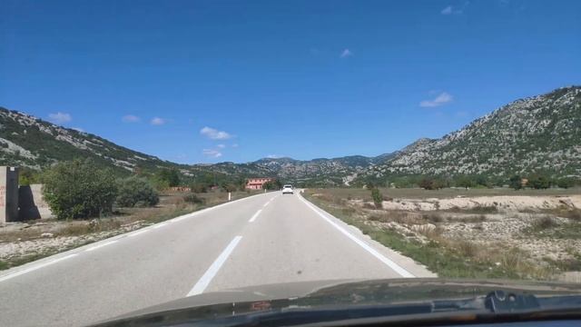 ДРАГАЛЬ - ЧЕРНОГОРИЯ СЕГОДНЯ. Dragalj Montenegro today. Катаемся и прогуливаемся по Черногории. смотреть онлайн