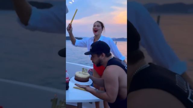 Дом 2! у Жени Ромашова день рожденье!9