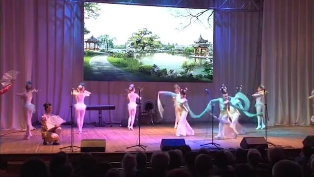 Народный театр эстрадного танца «Фристайл» (рук. Татьяна Никулина)