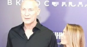 Игорь Жижикин пришёл на премьеру с девушкой