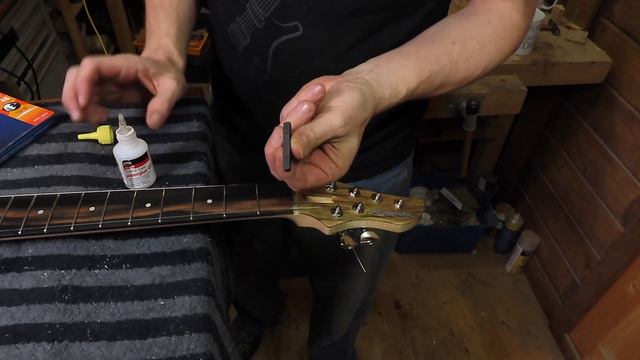Final Assembly & Demo - Building a Single Cut model Guitar (Part 12) смотреть онлайн