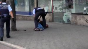 В Германии беженец из Сирии напал с мачете на людей