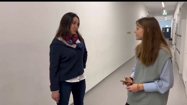 "Креативные. Учителя" Низамова - о выборе профессии, первых уроках, увлечениях и мечте смотреть онлайн