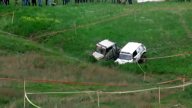 РУСИЧ против НИВЫ с приоромотором. Танковый Прорыв 2016 смотреть онлайн