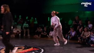 Breaking girls -- Айли VS ФлайТорри (1/4 финала)