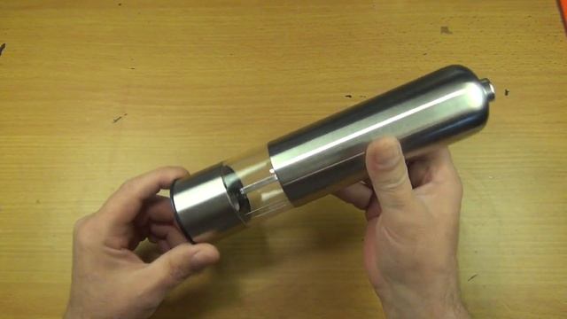 Мельница для специй Перечница на батарейках + - . ☝ Перца много не бывает !! )