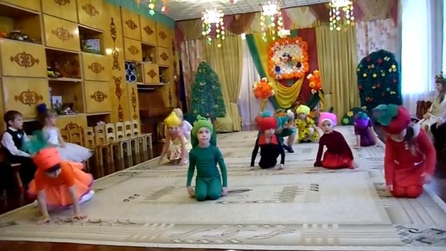 ПРАЗДНИК ОСЕНИ В ДЕТСКОМ САДУ/ AUTUMN HOLIDAY IN KINDERGARTEN смотреть онлайн