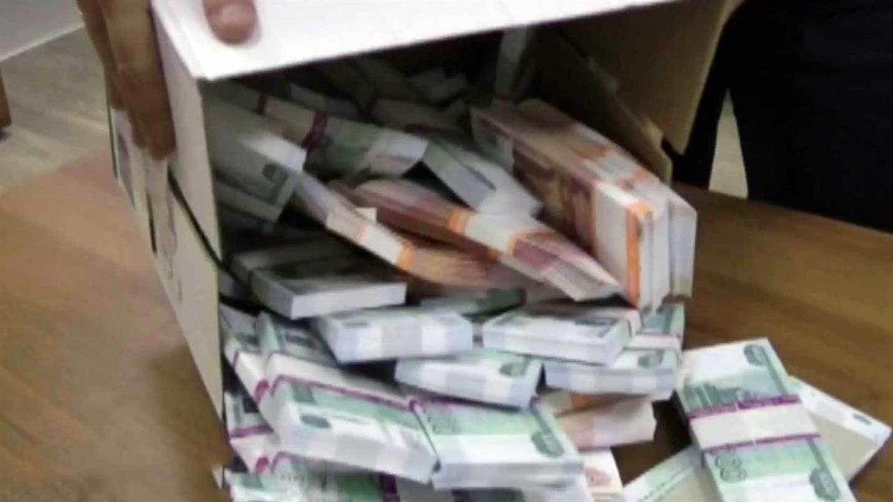 Громкие коррупционные скандалы. Задержания и обыски идут сразу по нескольким делам по всей стране