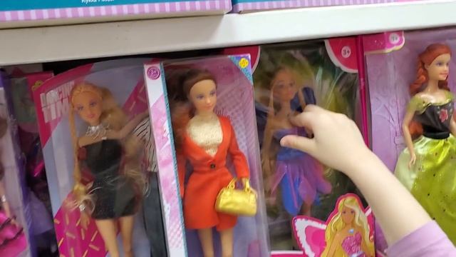 ВЛОГ Муж Хочет Купить Новый Диван. Выбираем с Ликой Где Отметить День Рождения смотреть онлайн