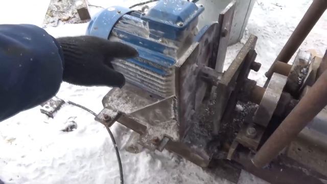 Вот так должна работать зерноплющилка!! смотреть онлайн