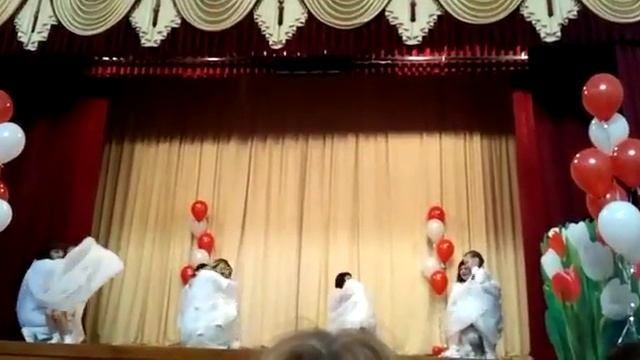 Мамочки в белых халатах!!! День медицинского работника!!! смотреть онлайн