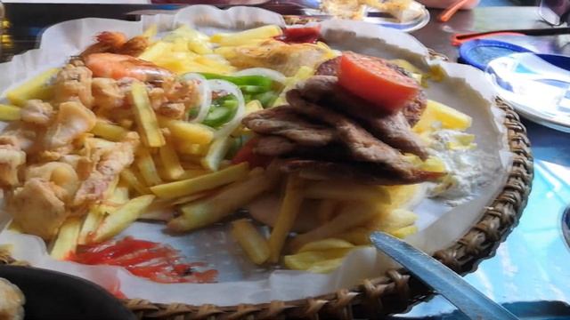 Пита GR Нячанг, Вьетнам. Индийская кухня в Нячанге. Нячанг-центр, фудкорт. Сравнение кафе Нячанга.