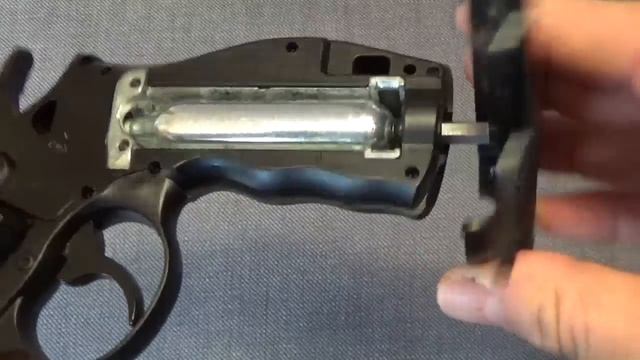 Umarex Tornado / Brodax 4,5 mm Stahl BB CO2 Revolver - Review und Schusstest смотреть онлайн