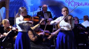 И.Брамс - Венгерский танец номер 6. Солисты Варвара Пронина Серафима Каймакова, муз.шк. 2, преподава