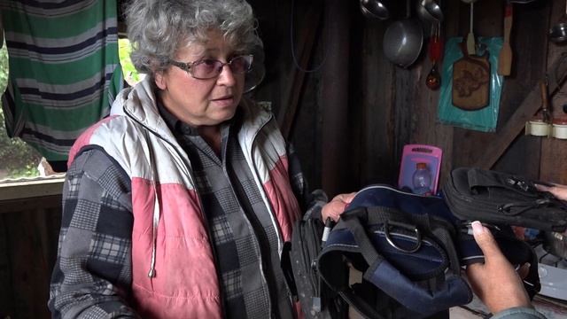 Потеряшка, найдись! В дачном кооперативе к людям прибилась необычная собака. смотреть онлайн