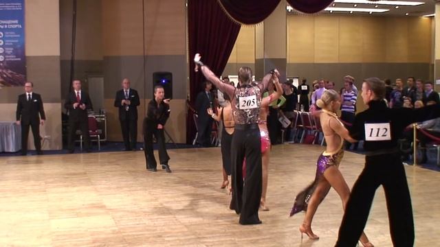 Хайрулин Эдуард — Караваева Светлана  /  1/4  Rumba
