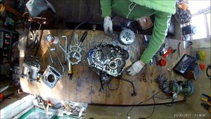 Разборка двигателя Suzuki Djebel 250