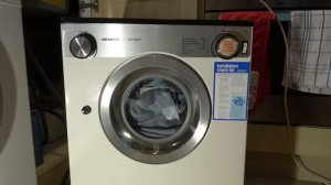 Review of Bendix (Eudora) 7159. Is this the most genius simple design of washing machine?