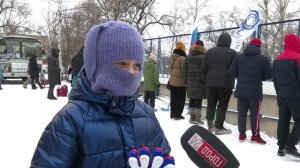 Жители района Спичфабрики провели хоккейный турнир под окнами своих домов