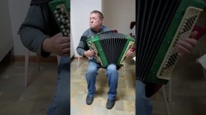 Цветущий май на баяне