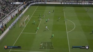 FIFA 15 удар пяткой от Икарди, но не гол