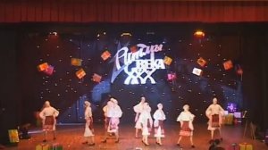 "Hora Fetelor" (Ритмы Века) Dans popular moldovenesc