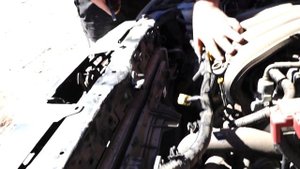 How to Replace Nissan Dualis Radiator Cooling Fan 2L J10 Engine 2007-2014