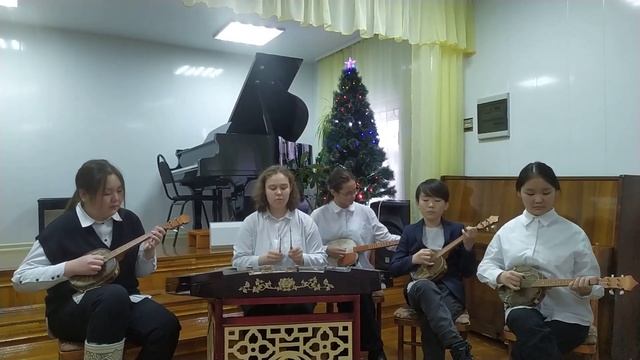 212650 Ансамбль "Наран Туяа", Еланцы - Аз. Иванов "Полька" смотреть онлайн